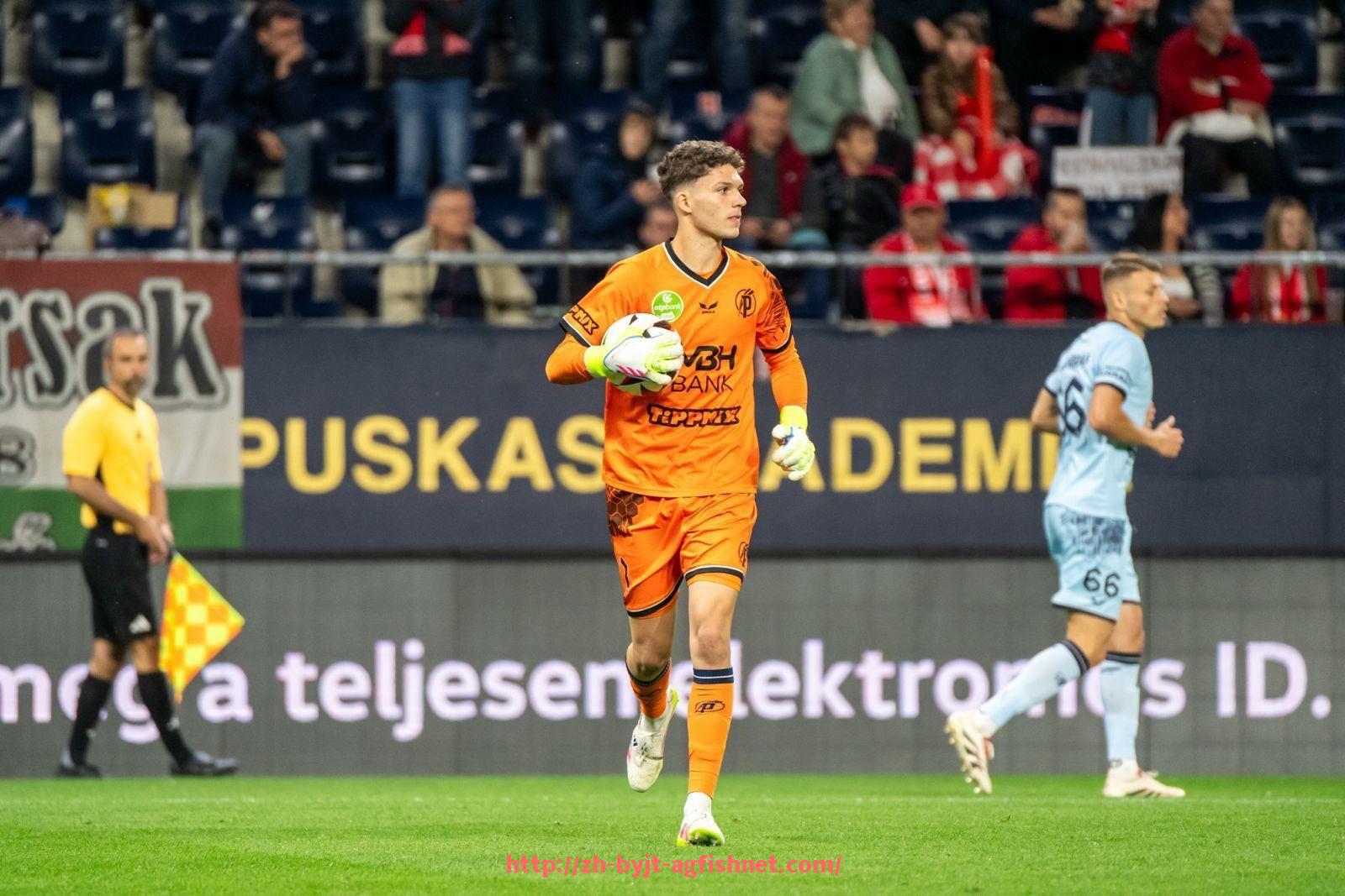 AG捕鱼王官网-1998赛季西甲联赛积分榜排名及关键赛事回顾